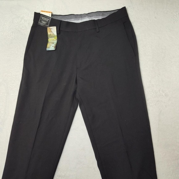 Haggar Premium Comfort Dress Pants Mens 33x32 Black Slim Stretch Wrinkle Free - Picture 2 of 12